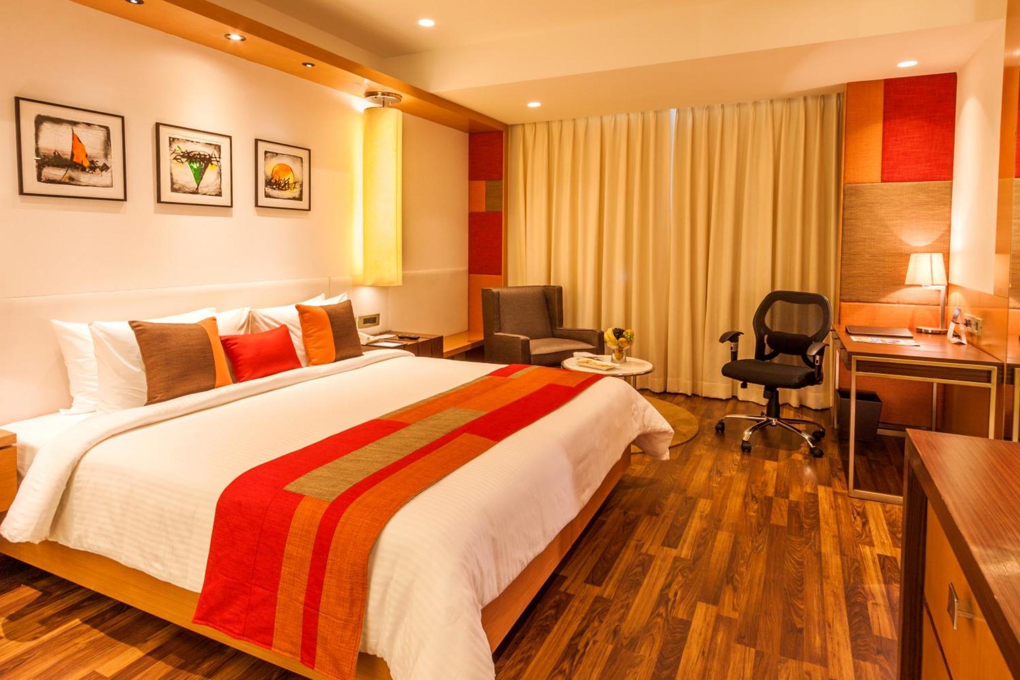 Deventure Sarovar Portico Kapashera, New Delhi Екстер'єр фото