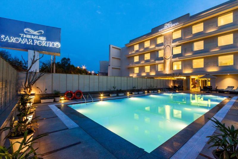 Deventure Sarovar Portico Kapashera, New Delhi Екстер'єр фото